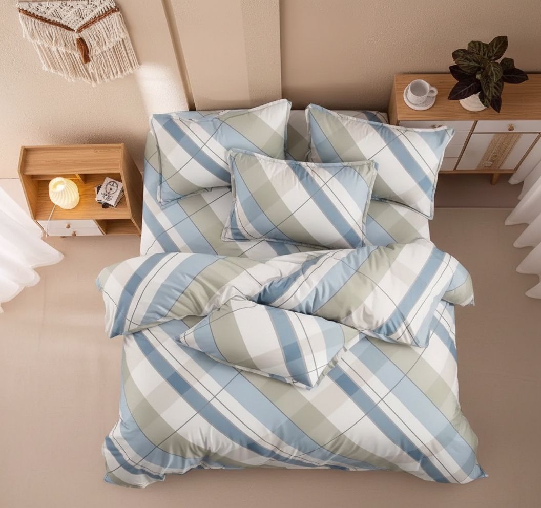 Tokyo 220 GSM Comforter Set